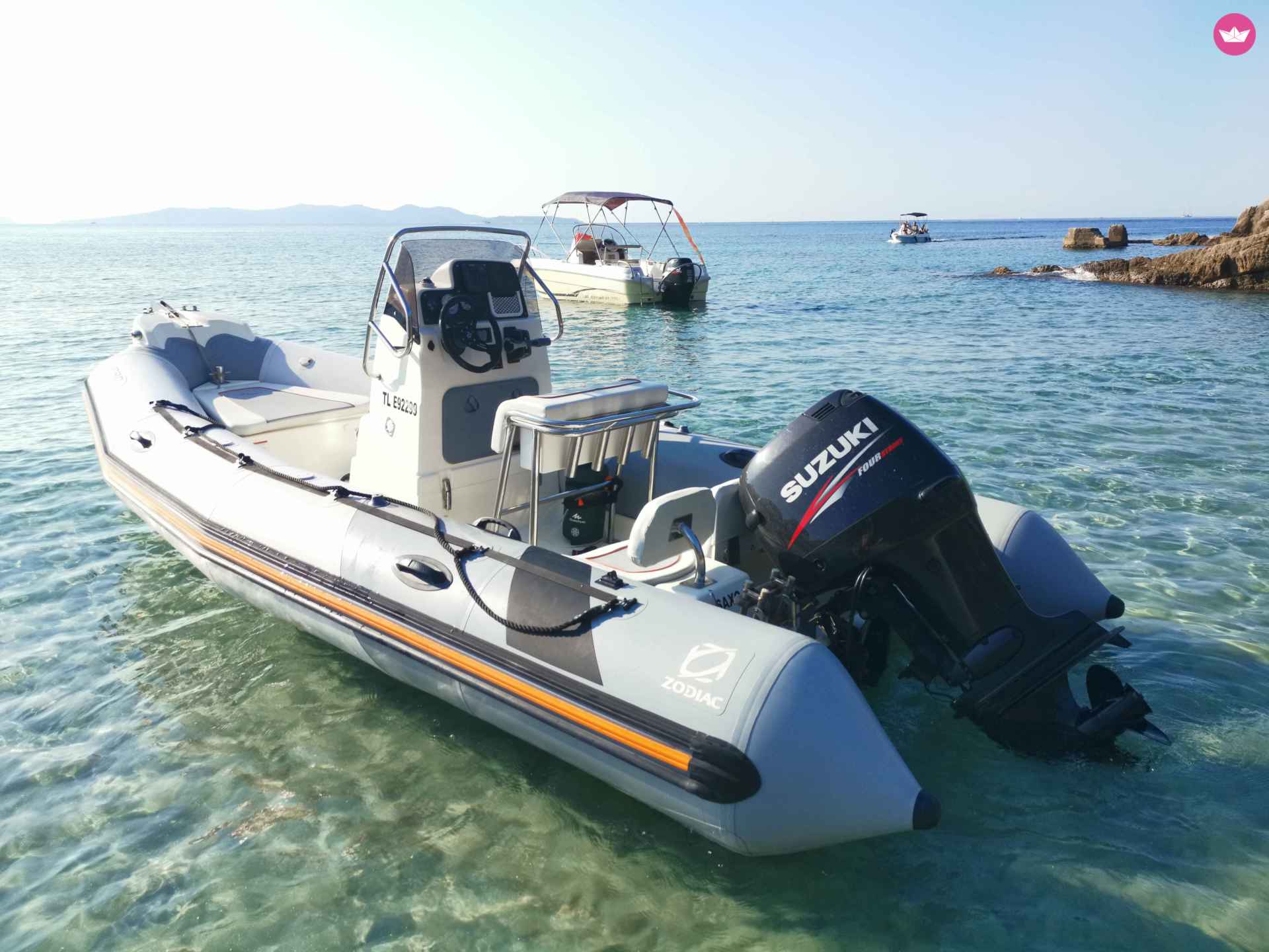 Semi-rigide Zodiac Pro Open 550 de particuliers et professionnels