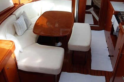 Alquiler Velero BENETEAU OCEANIS 393 Altea