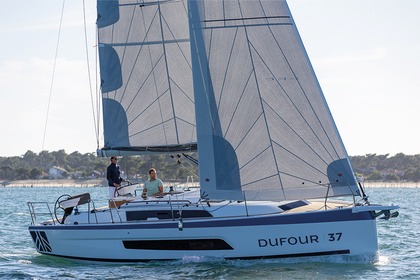 Location Voilier DUFOUR YACHTS 37 NEW Saint-Cyprien Plage