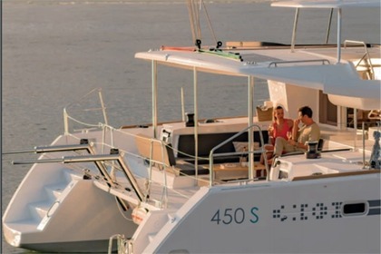 Hire Catamaran LAGOON 450 S Phuket