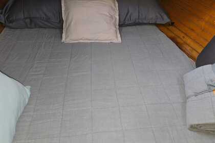 Beneteau amplico y cómodo