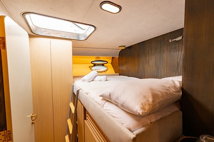 Athenian Riviera & Saronic Gulf islands Palmer Johnson 80'