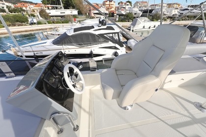 Hyra båt Motorbåt Cobra Yachts Seamaster 45 Vodice