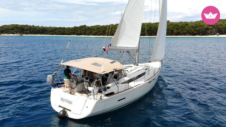 Voilier JEANNEAU SUN ODYSSEY 419 12.76m 8