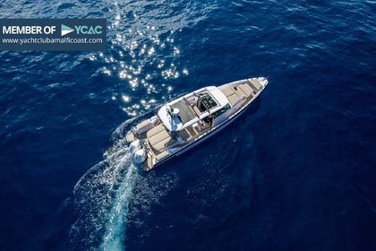 Noleggio Barca a motore Axopar 37 Torre Annunziata