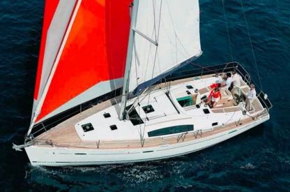Location Voilier Beneteau Oceanis 43 Flamanville