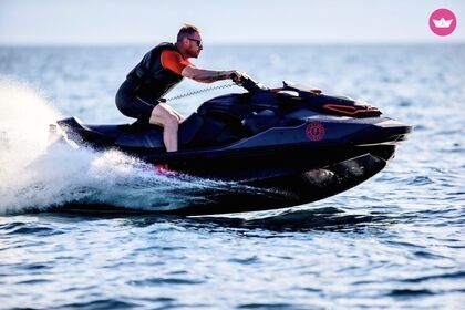 Seadoo RXT 300 X-RS "Blood & Carbon"