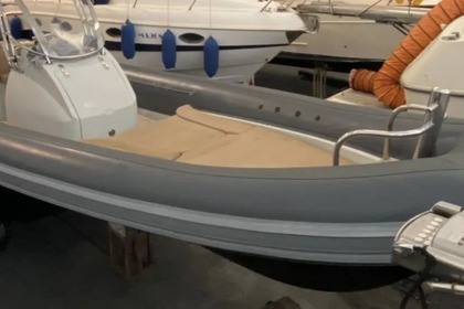 Hire RIB SEA WATER SMERALDA 320 Cannes