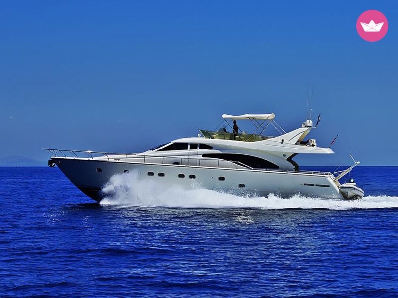 Rental Motorboat Ferreti 680 Athens