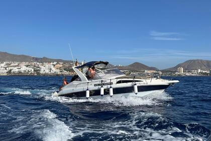 Luxury & comfort aboard our super motor boat