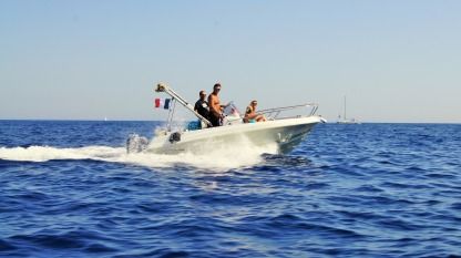 Location Bateau à moteur Jeanneau Cap Camarat 5.10 Style - 70 Ch Yamaha La Ciotat