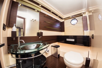 Deal of the Day! Azimut S 62 Ft Yacht for Rent in Cartagena, Colombia