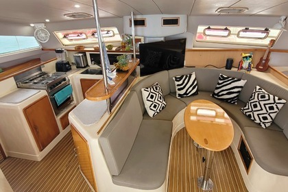 Yacht Charter A/C in San Blas Panama - Leopard