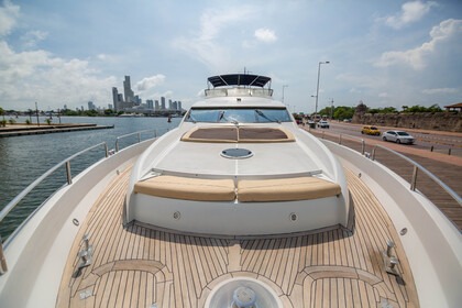 Book Now! Luxurious Sunseeker 82 Ft for Rent in Cartagena, Colombia.