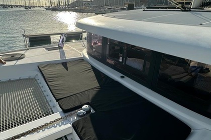 Verhuur Catamaran Lagoon Lagoon 42 Le Marin