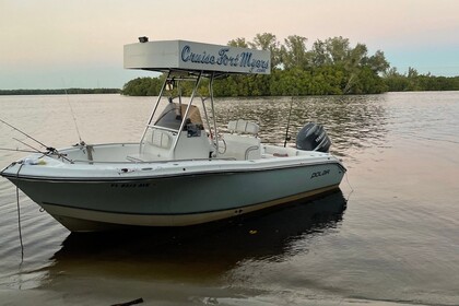 Hire Motorboat Polar Center Console North Fort Myers