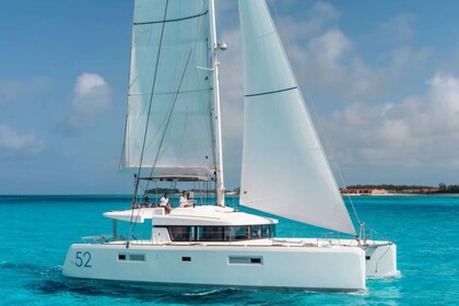 Location Catamaran Lagoon Lagoon 52 F Saint-Tropez