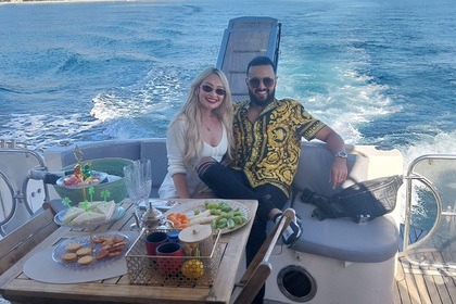 Hire Motorboat doqueve Majestic Marbella