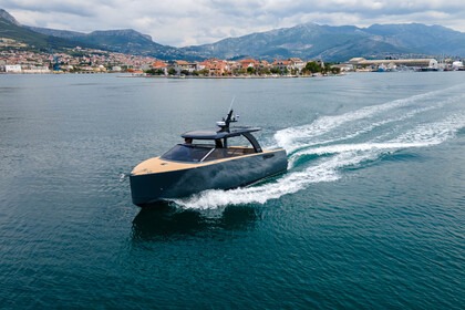 Miete Motorboot Colnago Colnago 38 Cabin Trogir