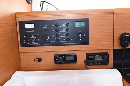 Hyra båt Segelbåt JEANNEAU SUN ODYSSEY 419 Volos