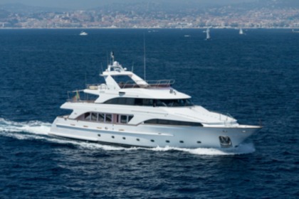 Rental Motor yacht BENETTI 115 Mandelieu-La Napoule