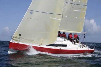 Rental Sailboat  Sun Fast 3200 La Trinité-sur-Mer