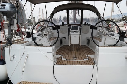 Hire Sailboat JEANNEAU SUN ODYSSEY 449 Corfu
