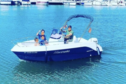 Discover the coast of Girona in a Marinello motorb