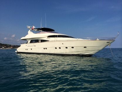 Charter Motorboat Mochi Craft 25 Mega Barcelona