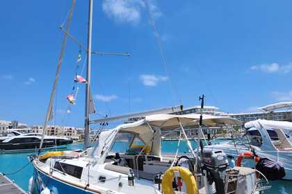 Rental Sailboat Beneteau Oceanis 35.1 El Gouna