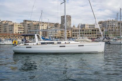 Miete Segelboot Beneteau Oceanis 45 Marseille