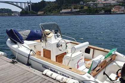 Charter Motorboat Capelli Cap 17 open Porto