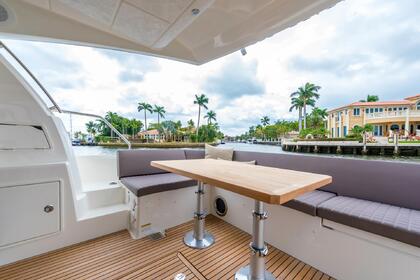 Rental Motorboat Prestige 460 FLY Castellammare di Stabia