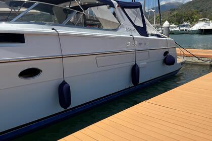 Hire Motorboat Rizzardi Cr 53 Top Line Castellammare di Stabia