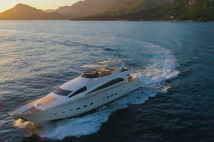 Luxury AMBER for Weekly Cruise