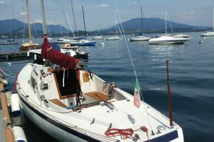 Noleggio Barca a vela H-Boat H-boat Belgirate