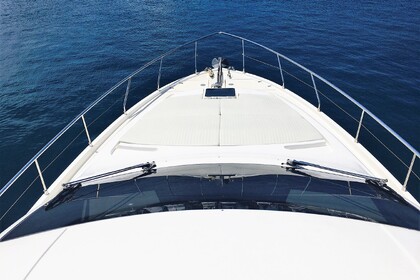 Verhuur Motorboot Ferretti Ferretti 550 Flybridge Parikia