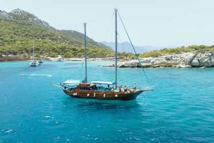 Alquiler Goleta Cruise in Athens Private Cruise El Pireo