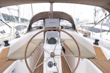 Ενοικίαση Ιστιοπλοϊκό σκάφος Bavaria 33 Cruiser Φετίγιε
