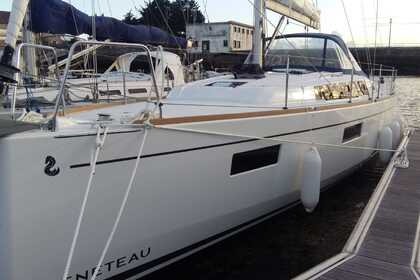 Ενοικίαση Ιστιοπλοϊκό σκάφος Beneteau Oceanis 38.1 Λοριάν