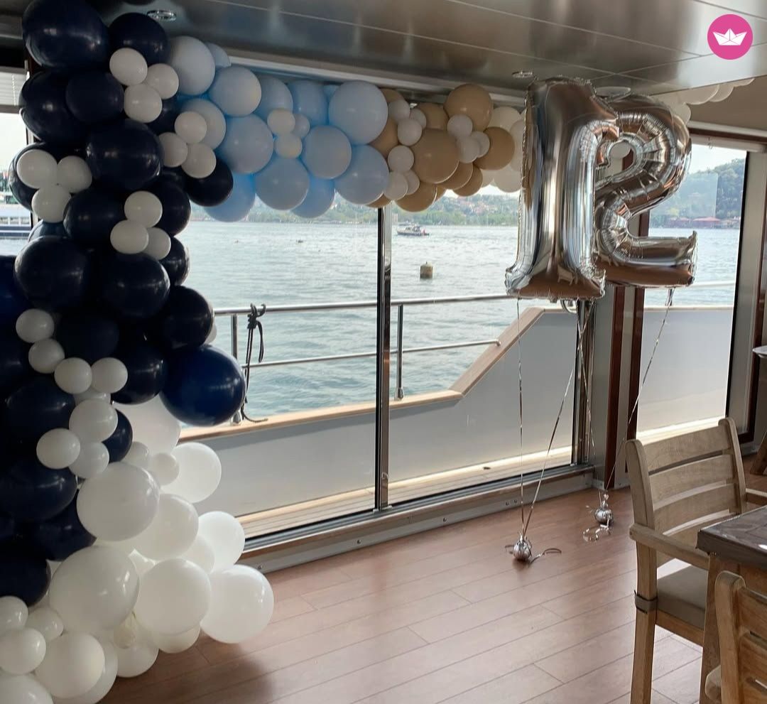 Yacht Luxury Power Catamaran 1000cv 6