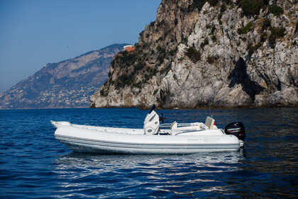Hyra båt Båt utan licens  Callegari 19 Salerno