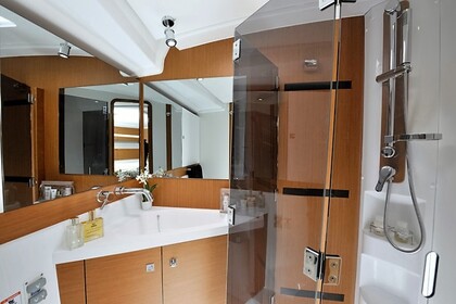 Verhuur Zeilboot Jeanneau Jeanneau 53 - 3 + 1 cab. Bodrum