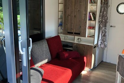 Sail on this boat without a license with 1 Cabin w