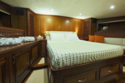 Elegant Wooden Guler for 8 Guests in Gocek