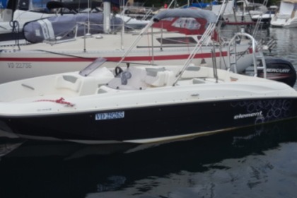 Rental Motorboat Bayliner XL Element Geneva