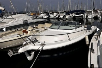 Charter Motorboat KELT SA WHITE SHARK Saint-Raphaël