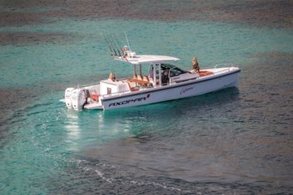Charter Motorboat Axopar 37 Santorini