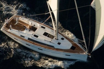 Hire Sailboat Bavaria 41 Corinth