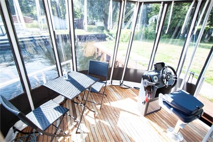 Alugue esta casa-barco para conhecer Berlim